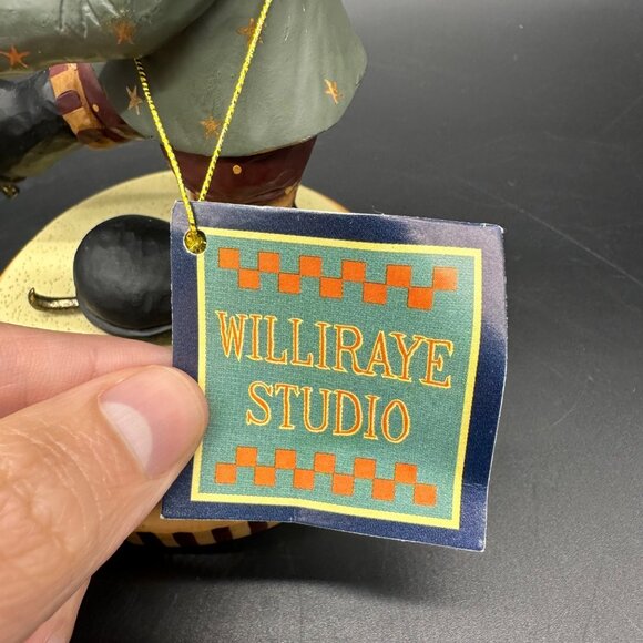 Williraye Snowdancing Little Boy 2001 Winter Skating Figurine Snowflake Vintage - Picture 7 of 10